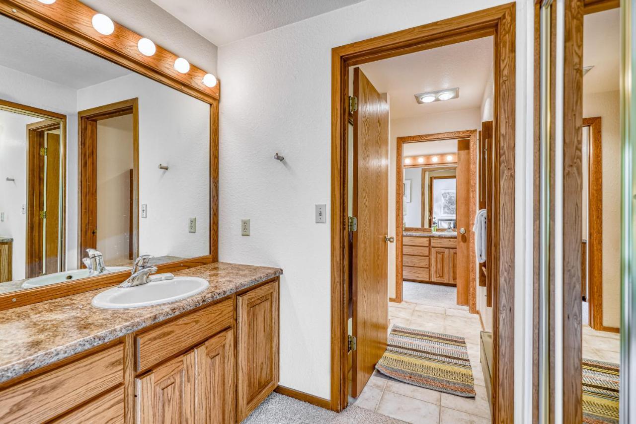 6 Red Cedar Villa Sunriver Exterior photo